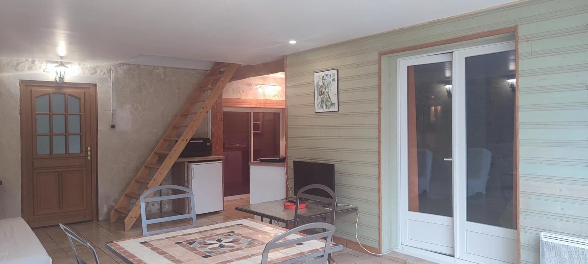 Gîte ANIS Gémozac Extérieur photo